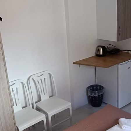 Markela'S Room Артеміда Екстер'єр фото