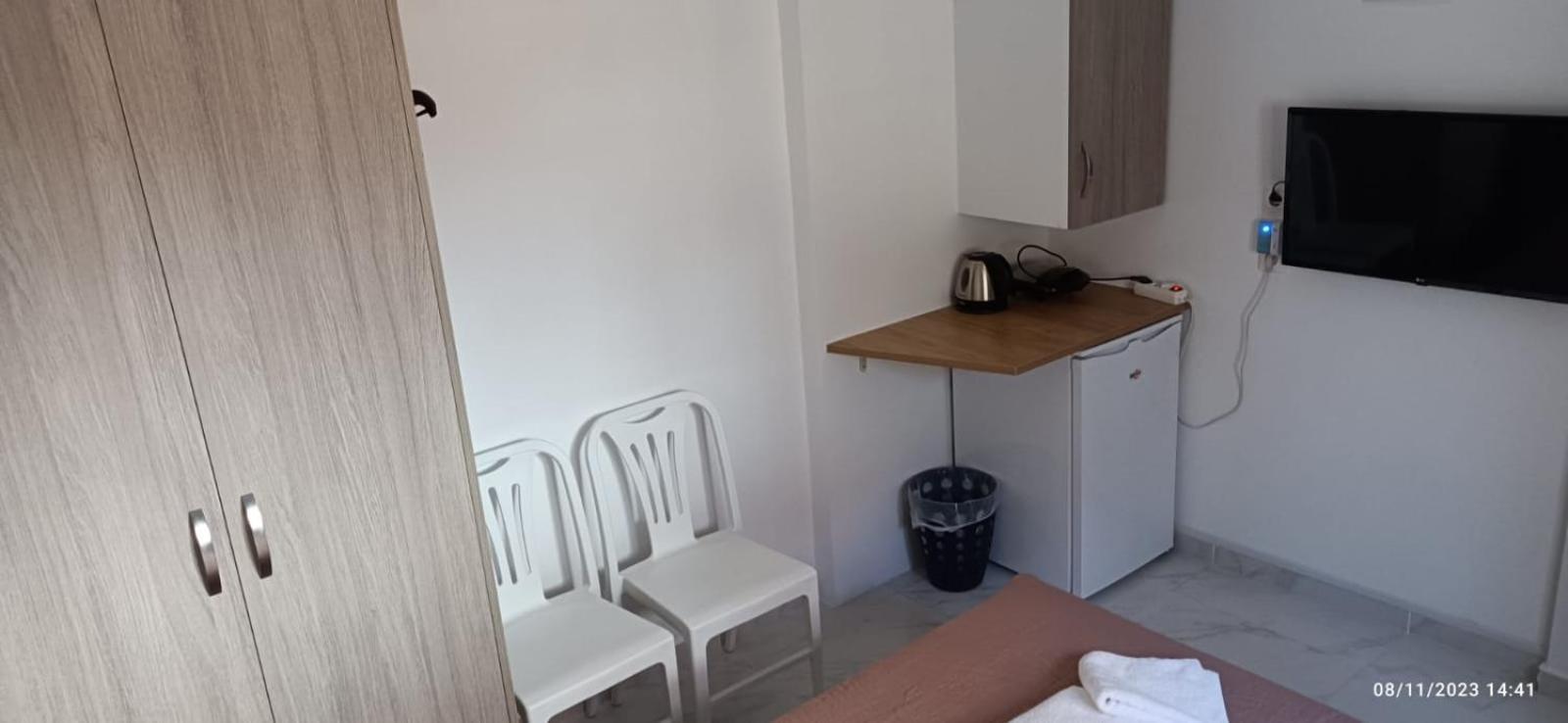 Markela'S Room Артеміда Екстер'єр фото